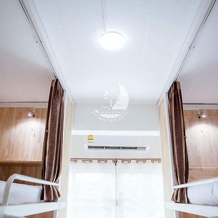 Railway Park Hostel Chiang Mai Exterior foto